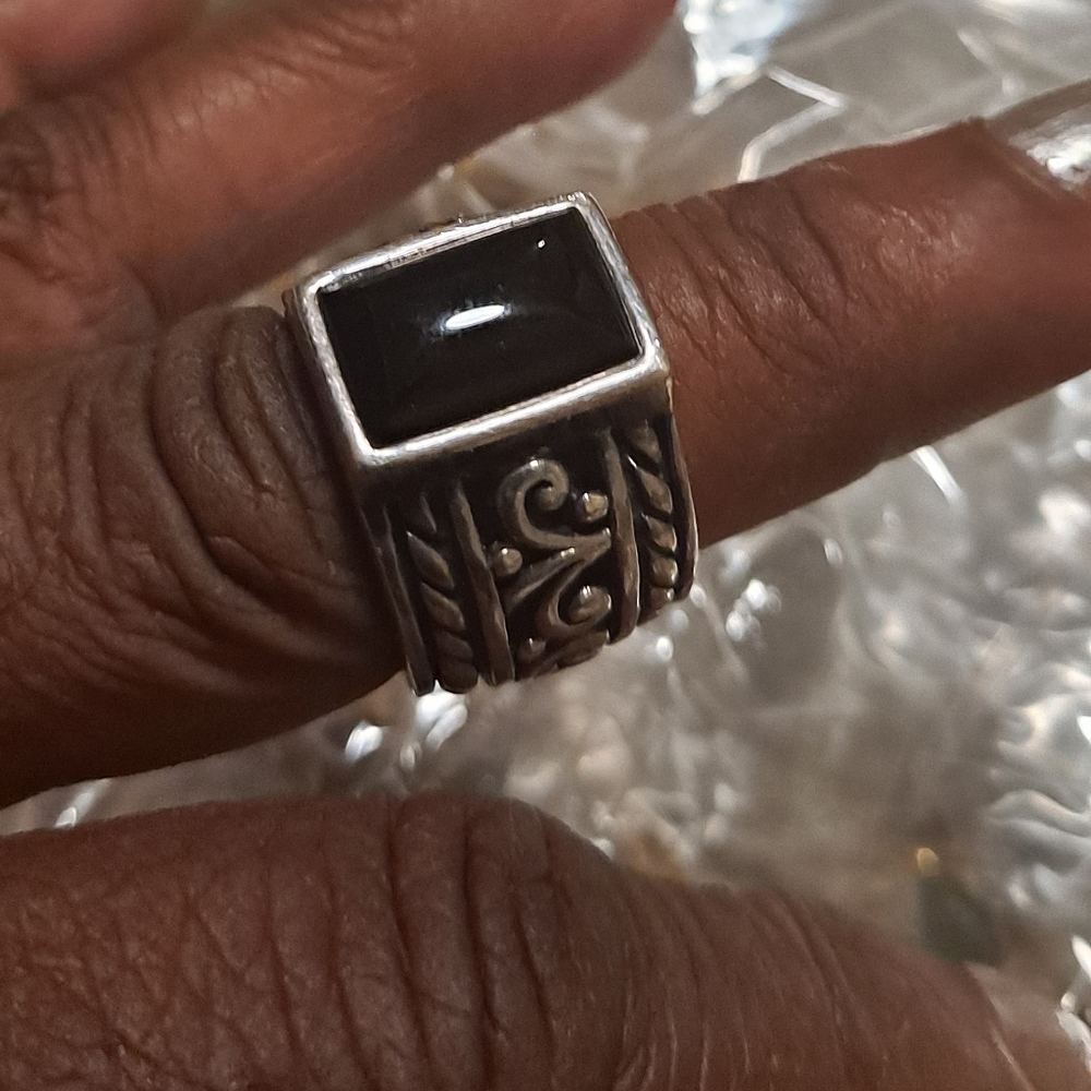 Silpada 925 Onyx Ring
